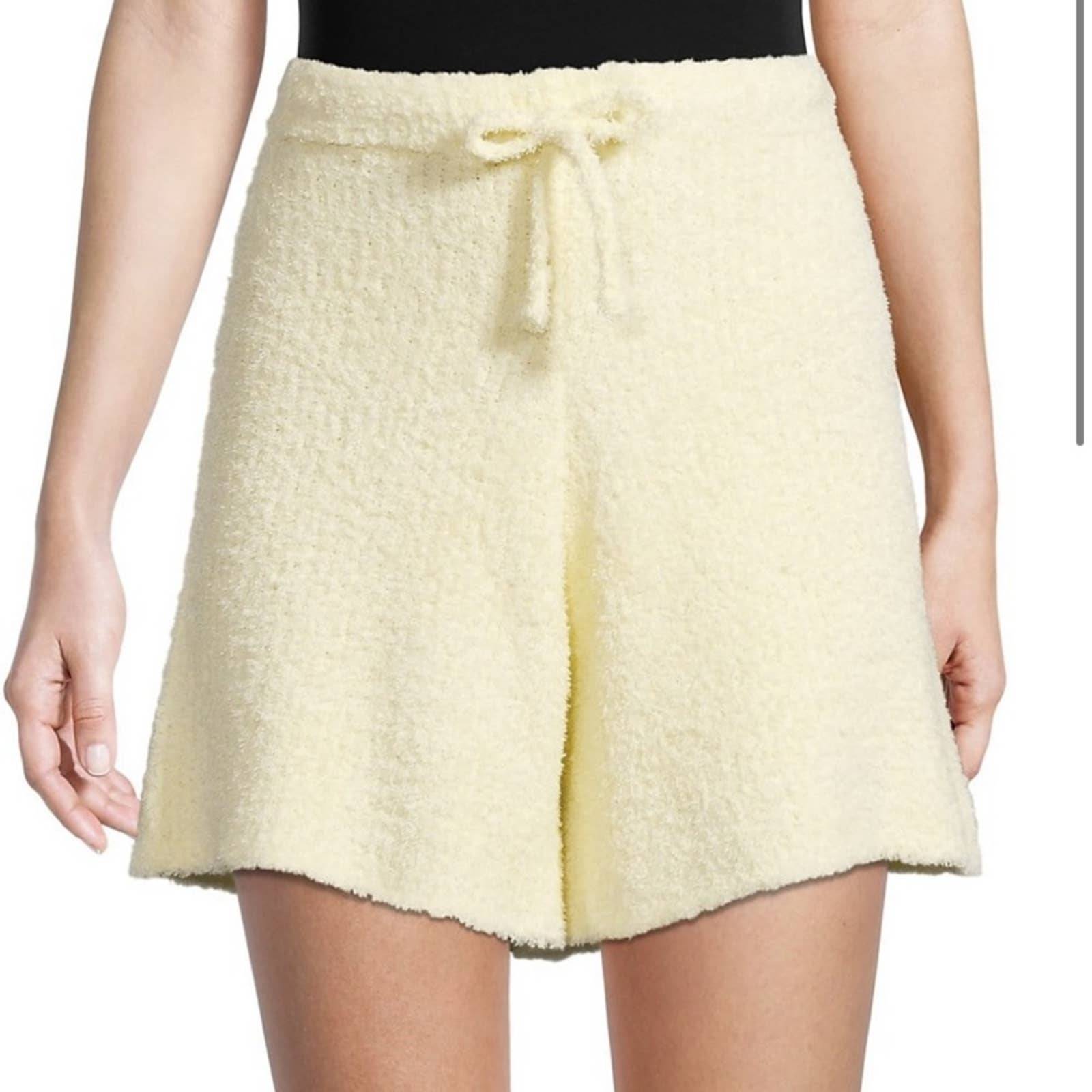 Danielle Bernstein Knit pull on shorts
