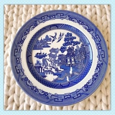 Blue and White Dinner Plates (4)
