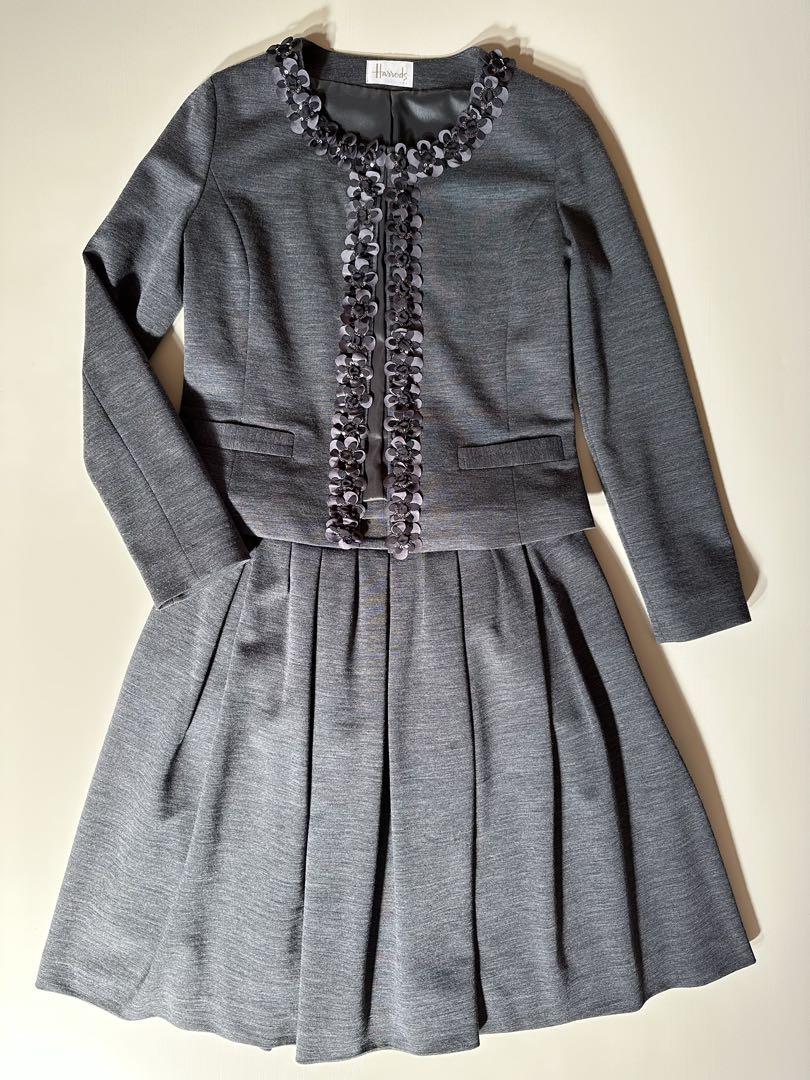 【Excellent Condition】Harrods Gray Skirt Suit, Collarless Jacket