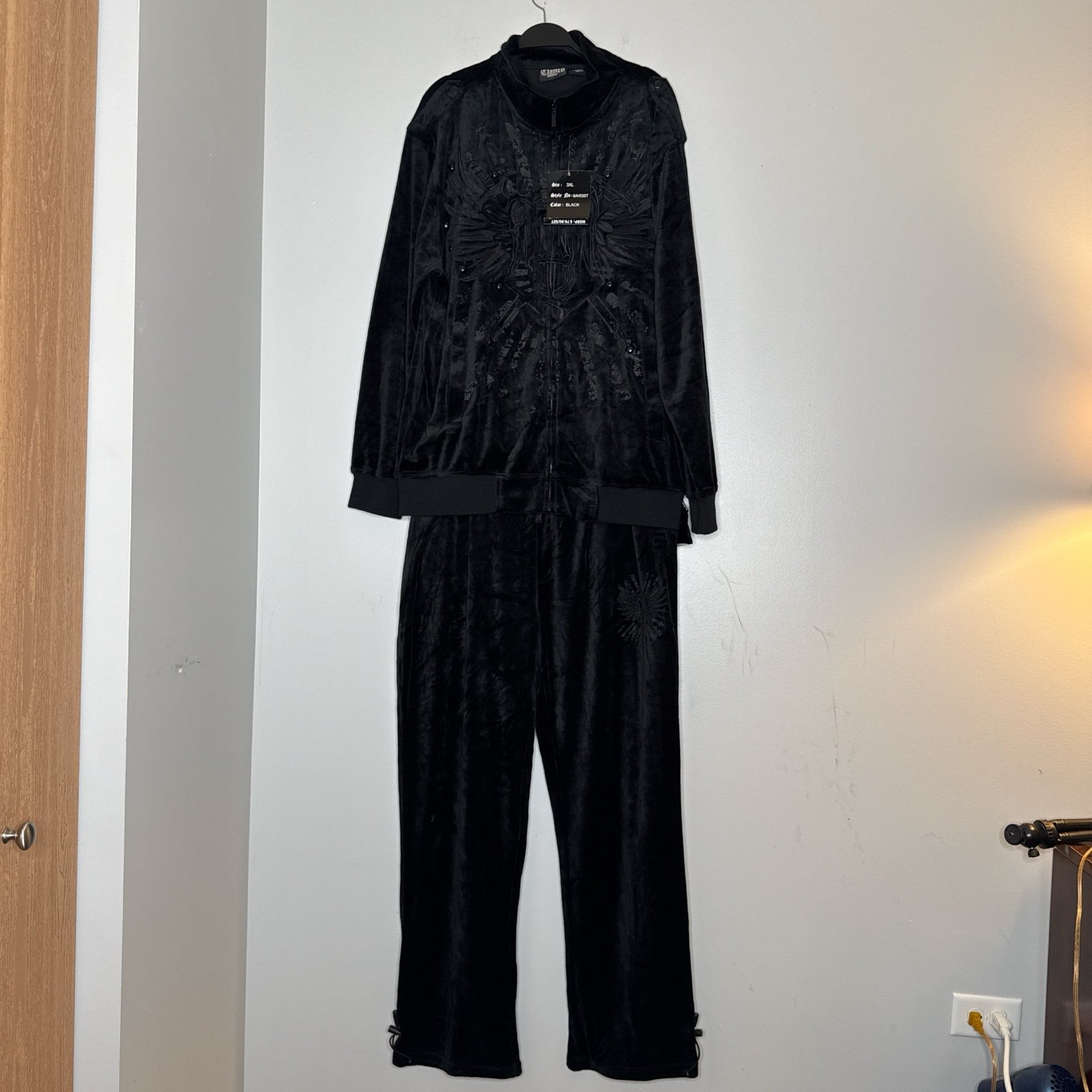 Vintage men’s Emo Type Valoure Tracksuit