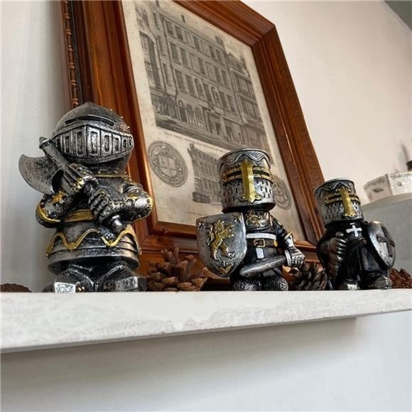 8 PCS Knight Garden Gnomes Decorations Funny Medieval War Sculpture Army Guard