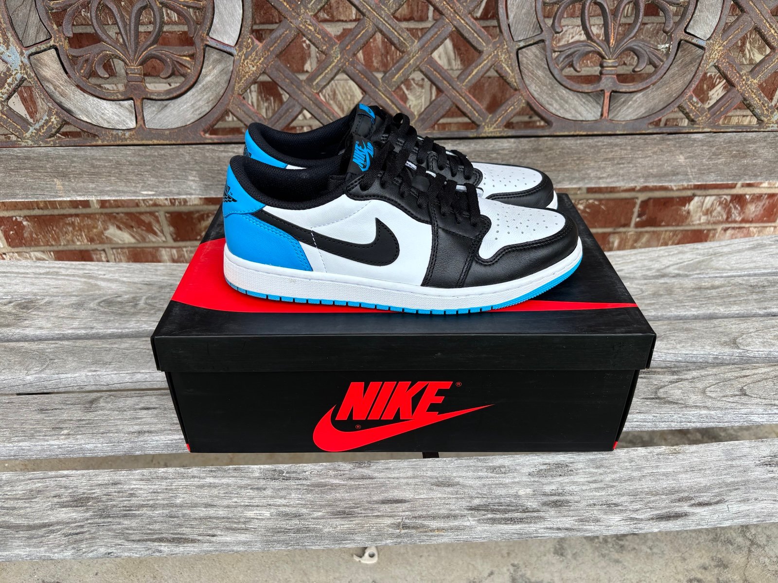 Jordan 1 Low OG UNC