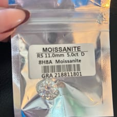 Loose Moissanite Stone