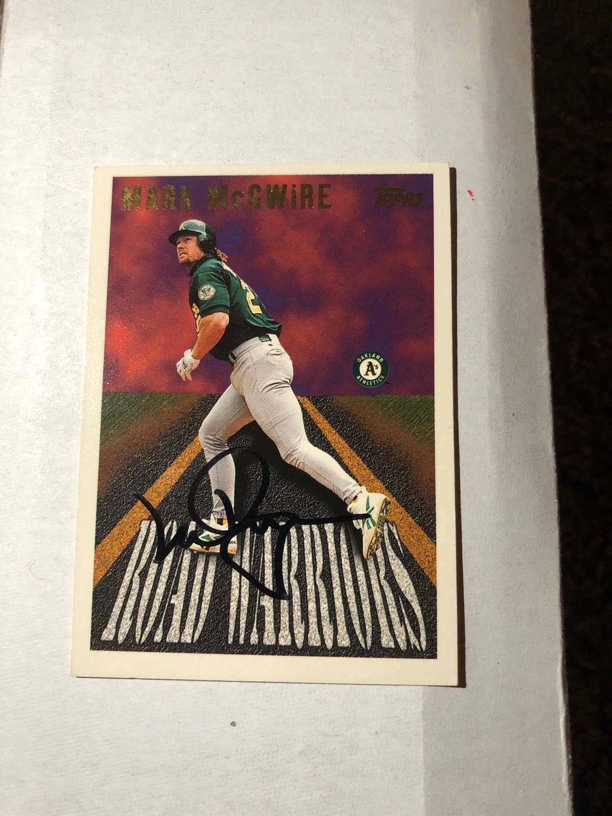 Mark McGwire autograph card