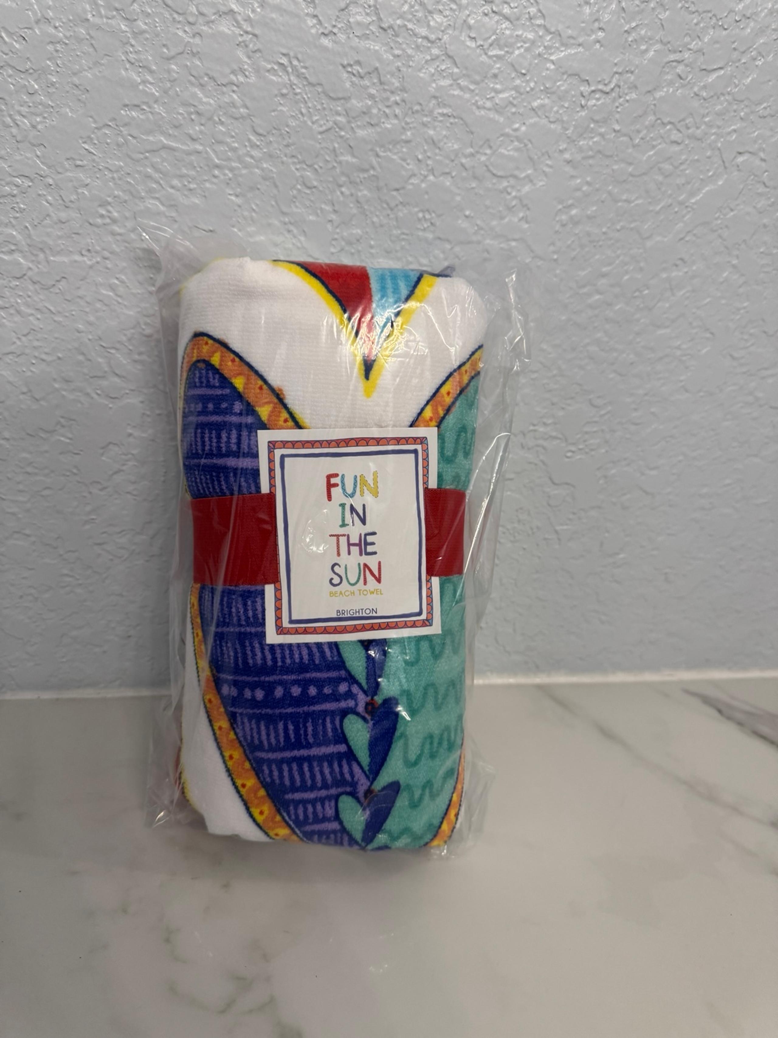 Brighton fun in the sun beach towel nwt