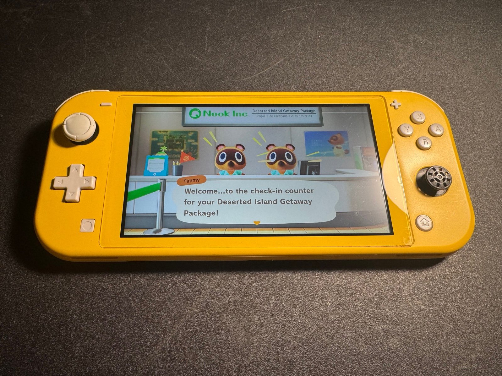 Nintendo Switch Lite yellow 32GB