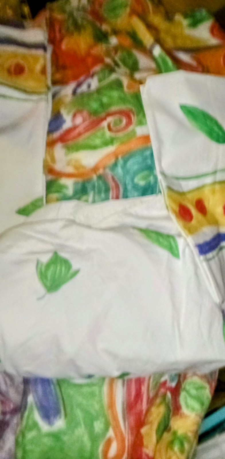 7 PC. Dan Rivers twin bedding