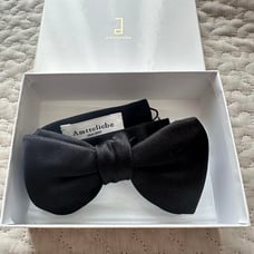 Antelier Bow Tie Black