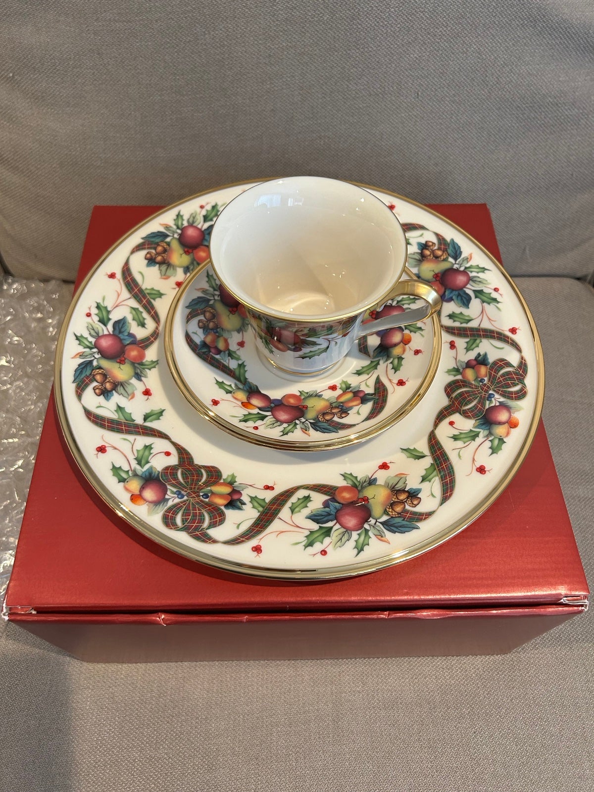 LENOX Holiday Tartan 3 piece place setting / Made in USA