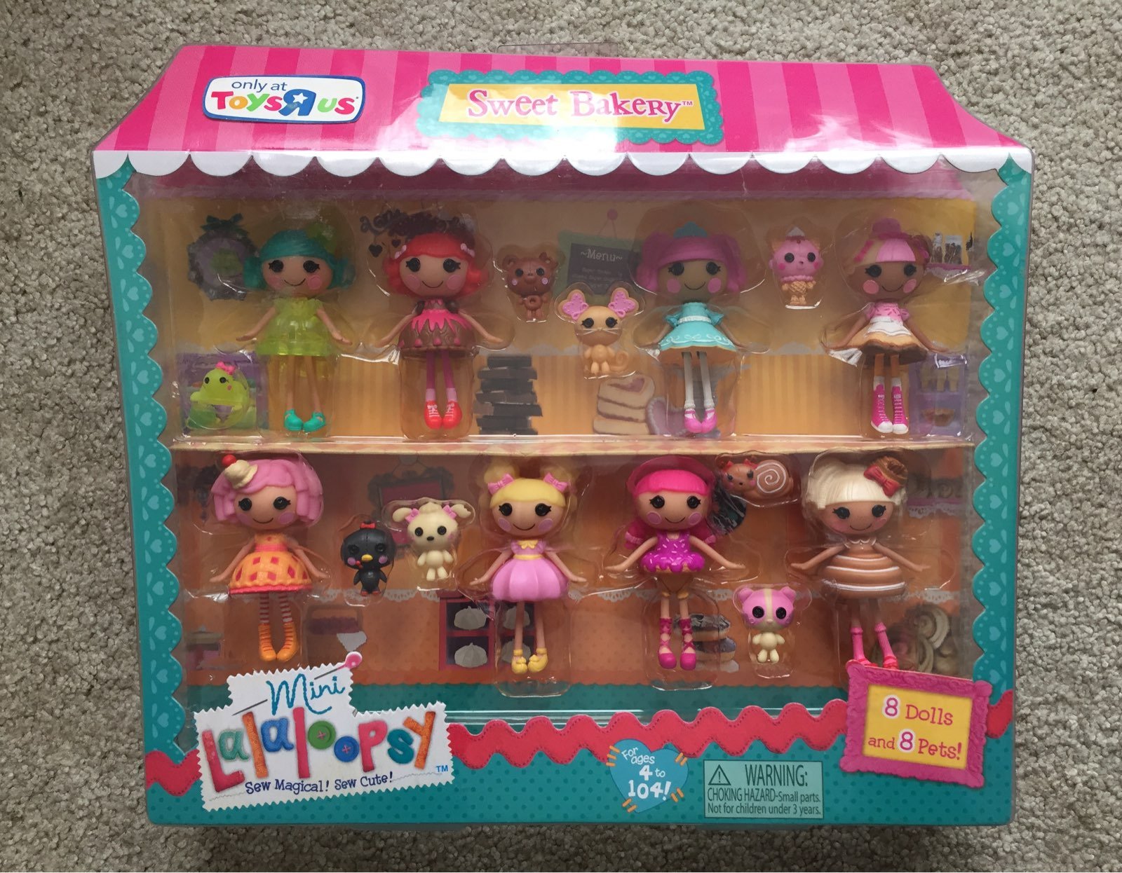 Mini lalaloopsy sweet bakery 8 dolls 8 pets