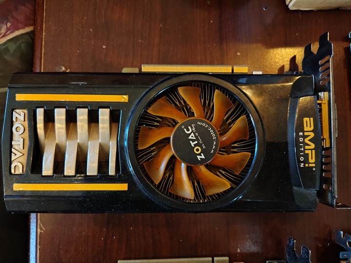 Zotac GTX460 AMP Edition 1GB DDR5 HDMI