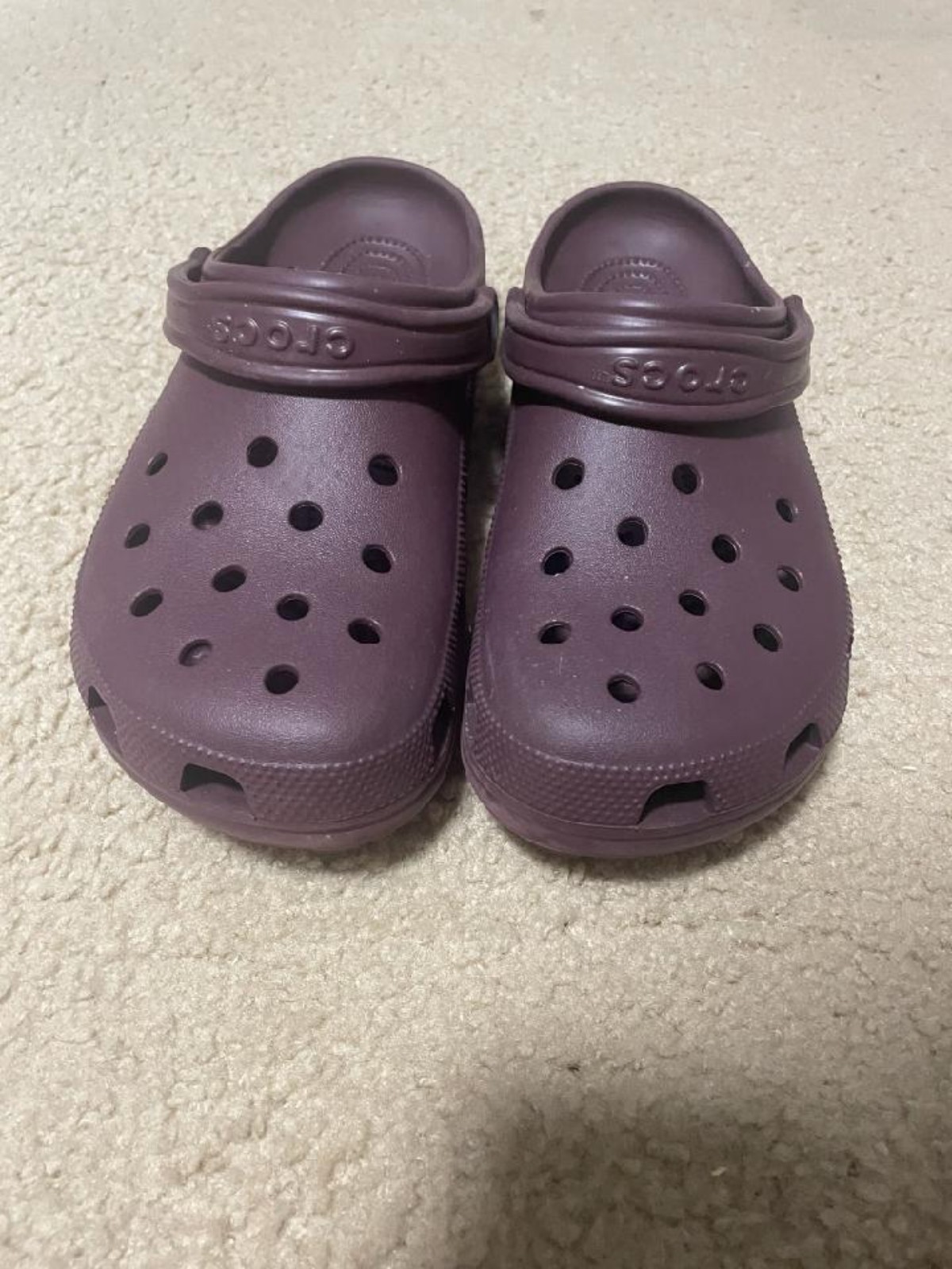 Crocs Black Cherry men size 11
