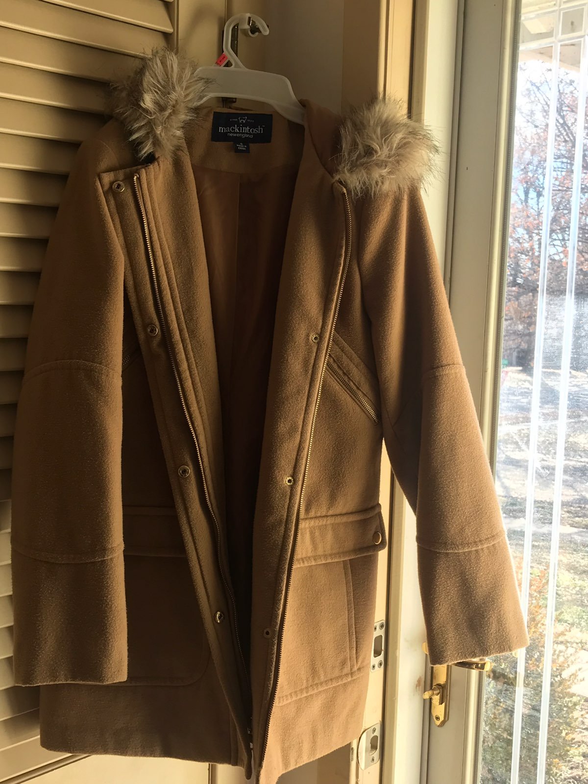 Women’s Winter Coat Size Small