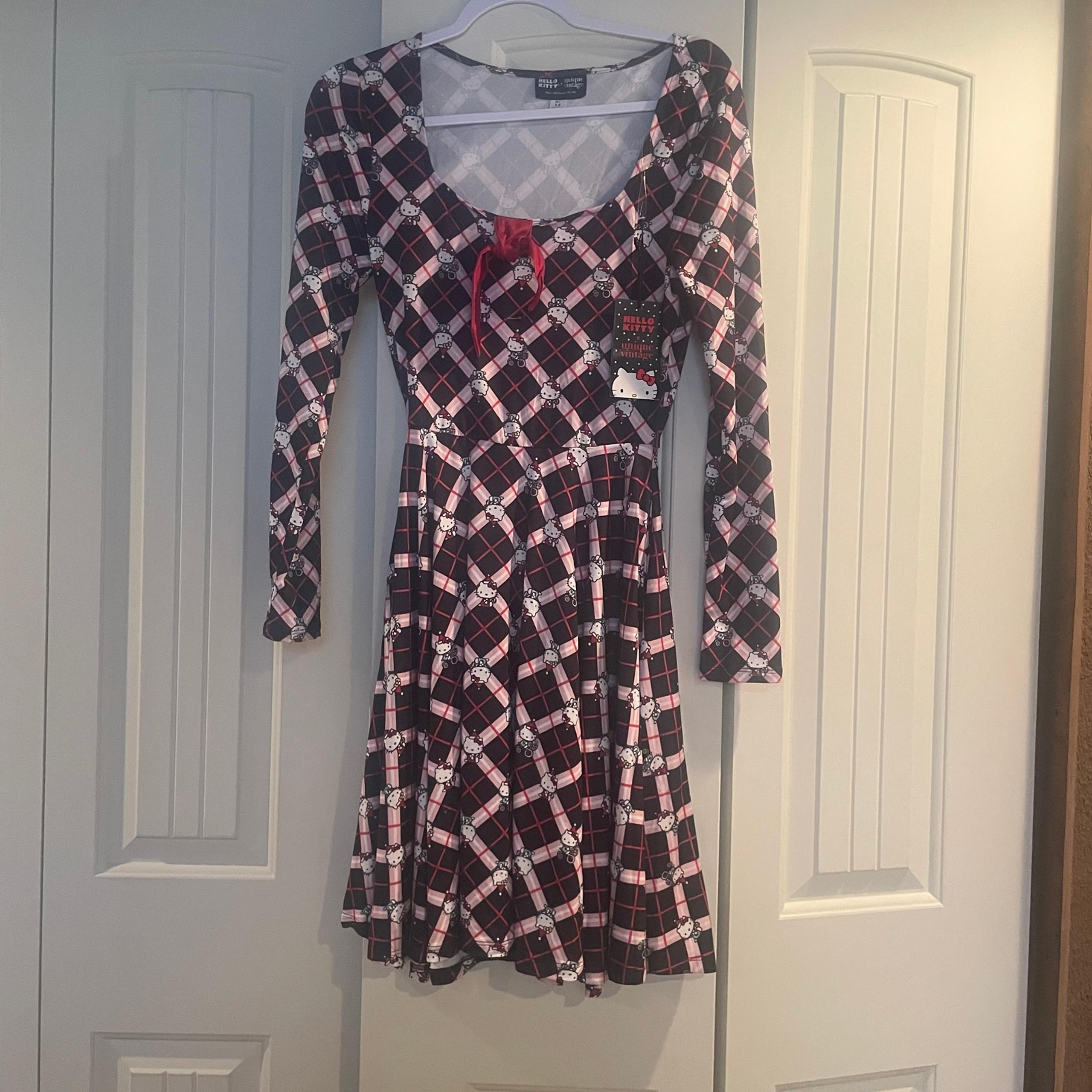 NWT Hello Kitty x Unique Vintage Holiday Plaid Flare Tie Dress M