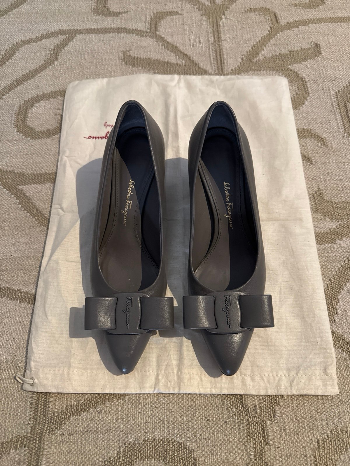Salvatore Ferragamo gray pumps