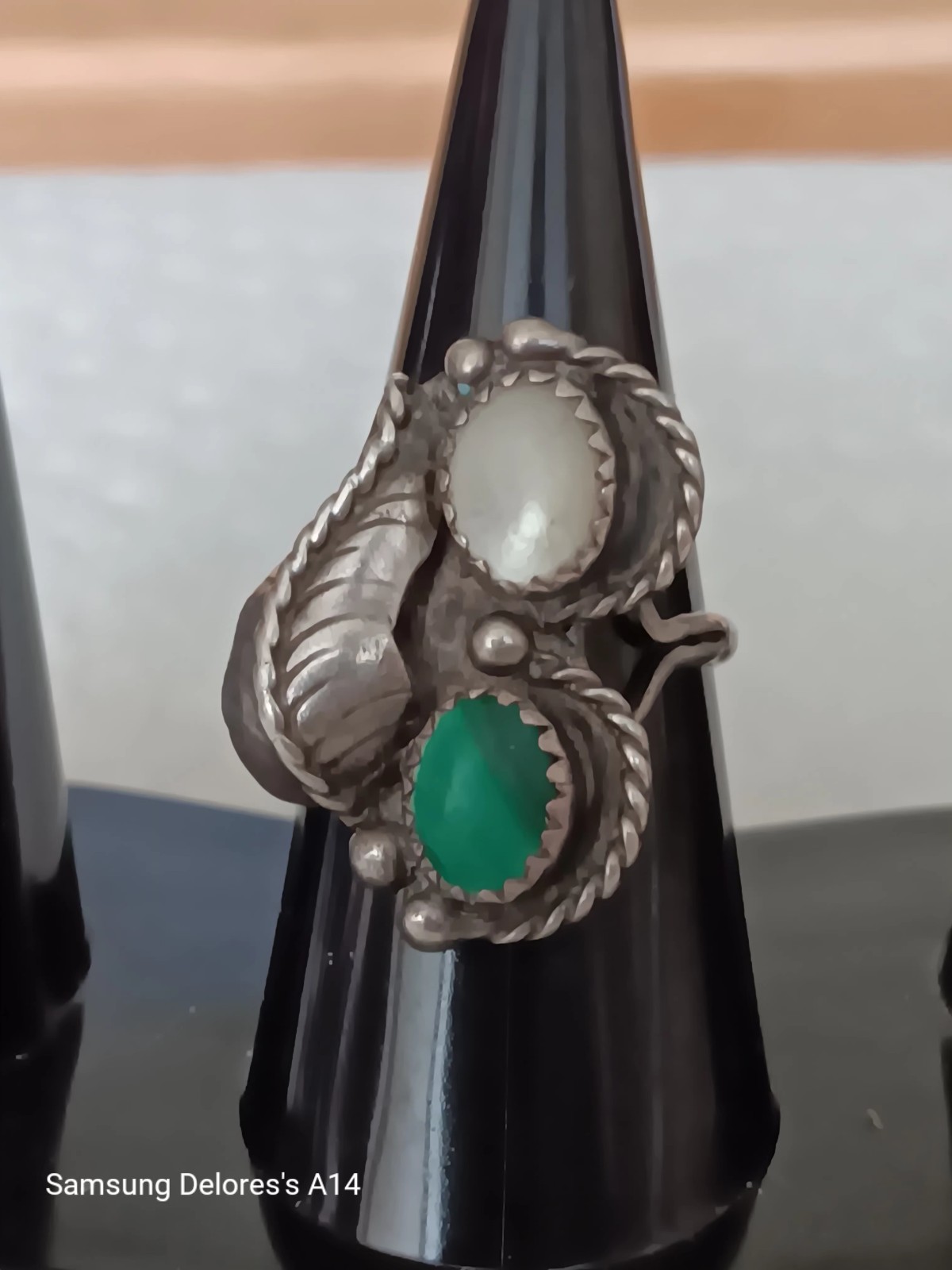 Navajo vintage 925 MOP/ Malachite Ring