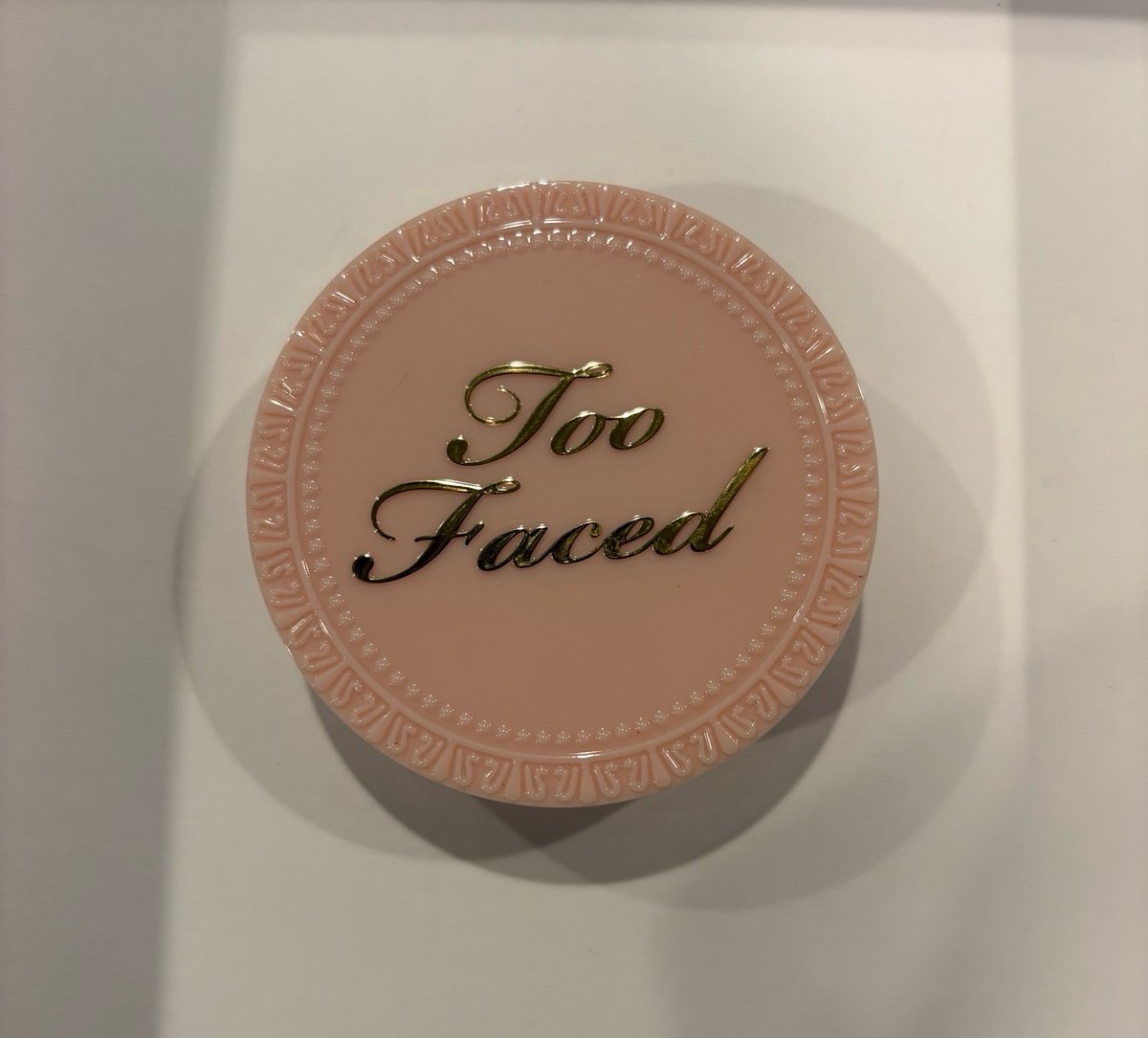Too Faced Primed Poreless Skin Smoothing Pressed Powder USED