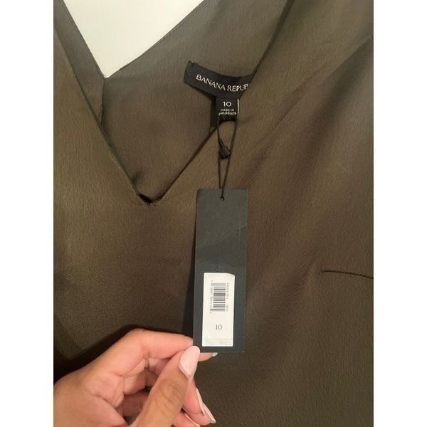 NWT Banana Republic Green Silk Jumpsuit with pockets size 10