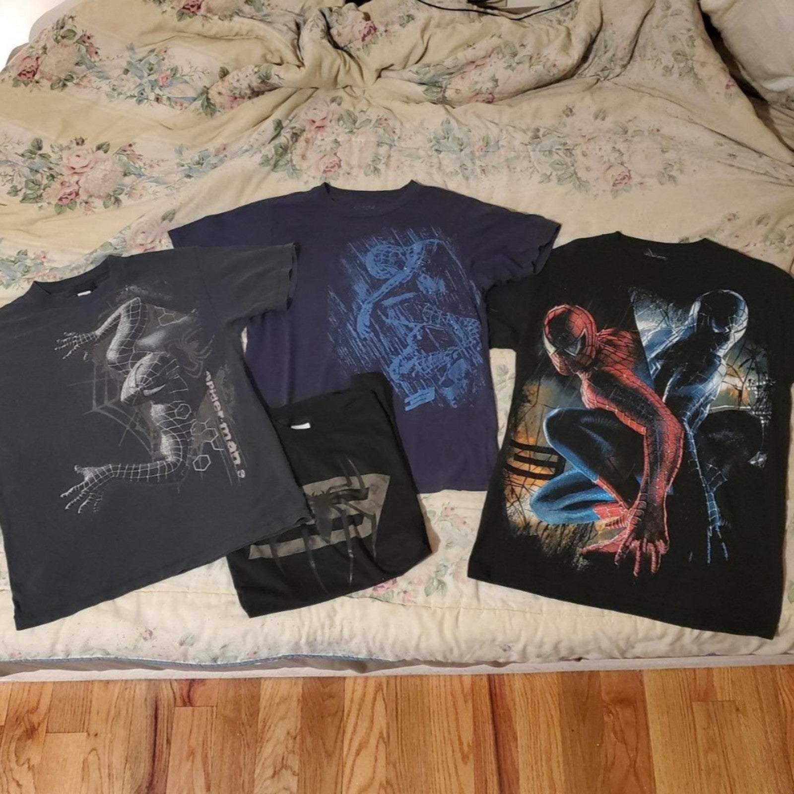 4 Vintage 2007 Spider-Man 3 Shirts (3 M/1 L)