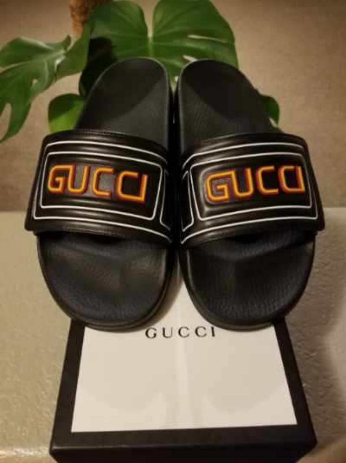 Gucci slides men size 11