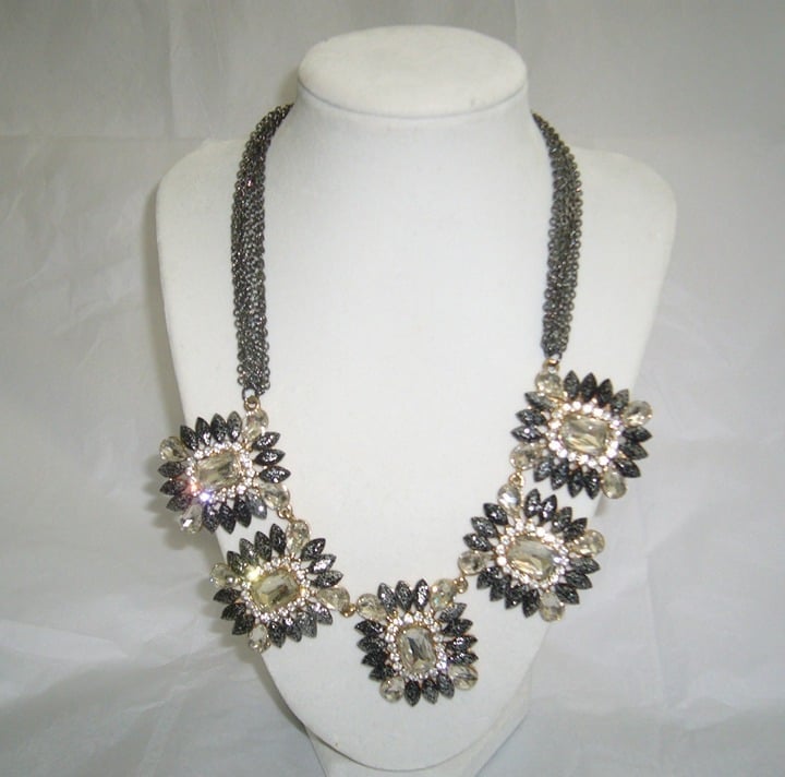 AMRITA SINGH # 6815 - METALLIC, GUNMETAL, GOLD STATEMENT NECKLACE (NEW)