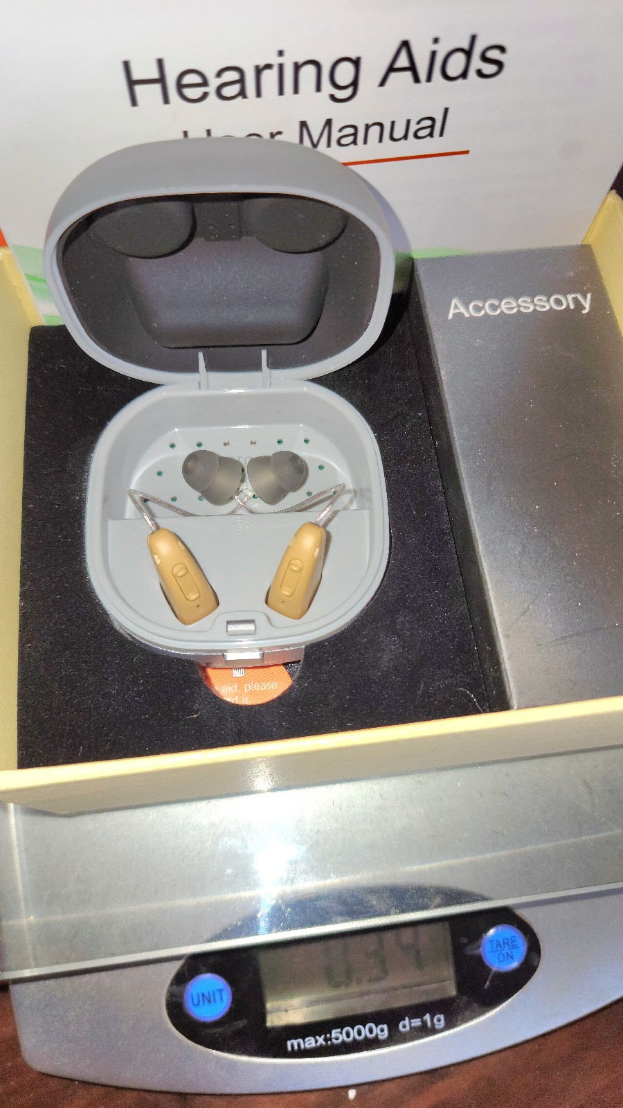 BRAND NEW STARKEY MUSE FOR EARS -MAKES HEARING GREAT,CHARGING CASE & ACESSORIES