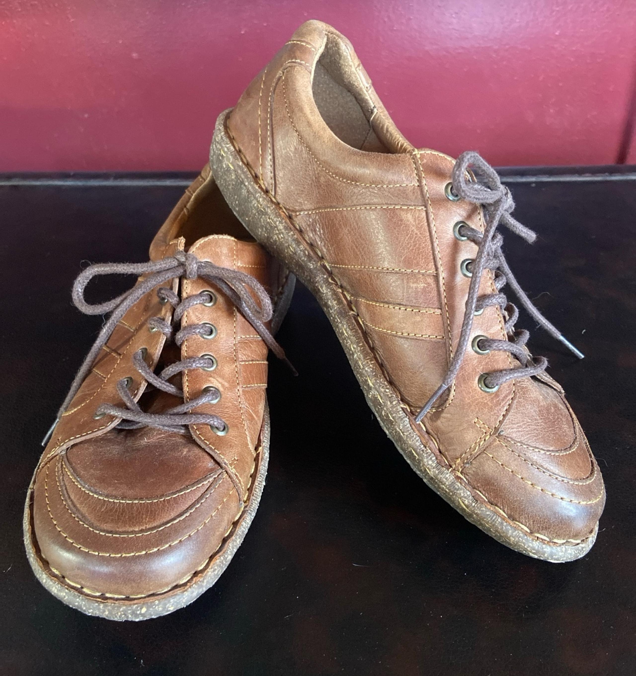 Born Leather Oxford Shoes 8/39