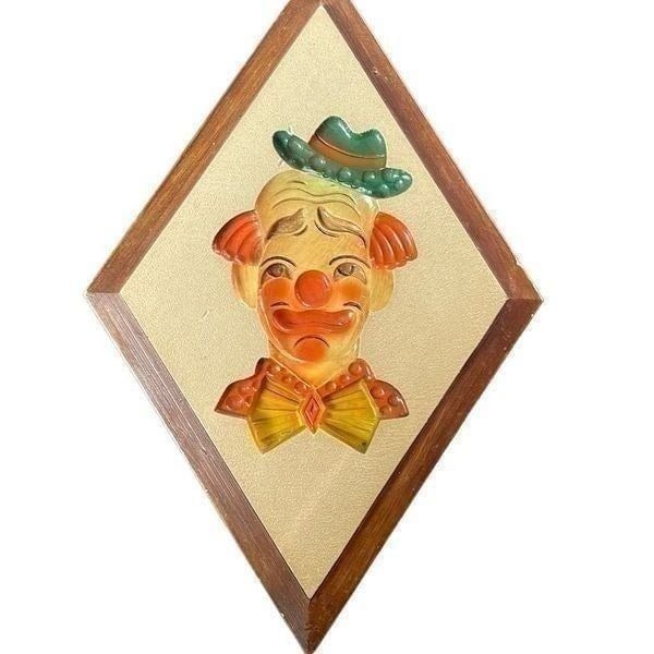 Chalkware Reverse clown. Modern Art Co, 1960
