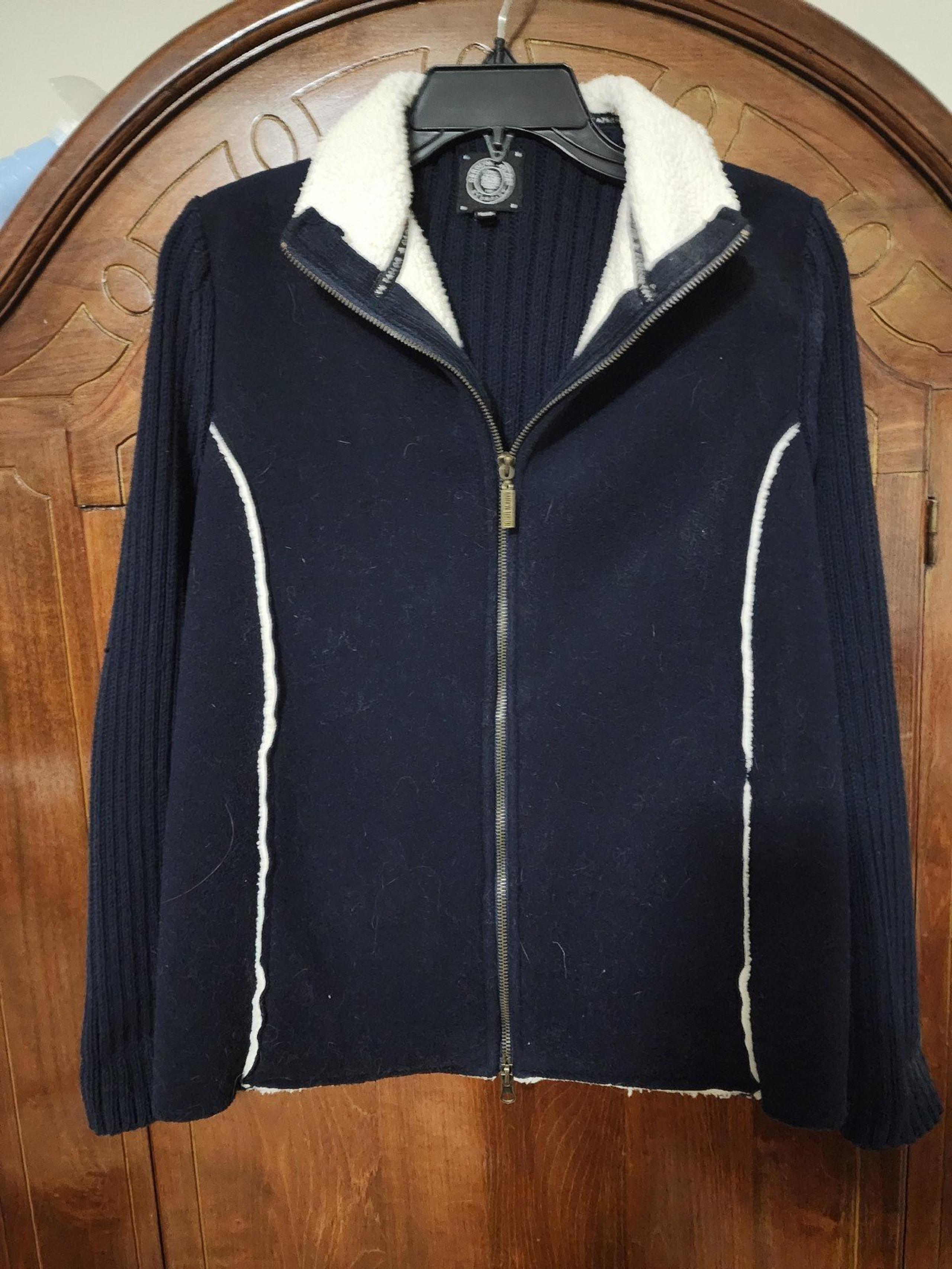 Carolyn Taylor Sweater Cardigan.