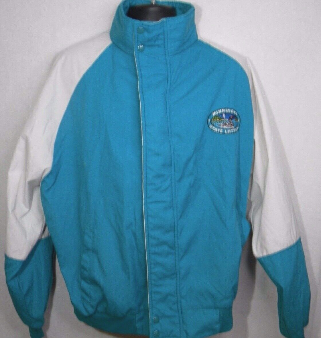Vintage Minnesota lottery color jacket size 2XL unisex Nylon Lining Logo