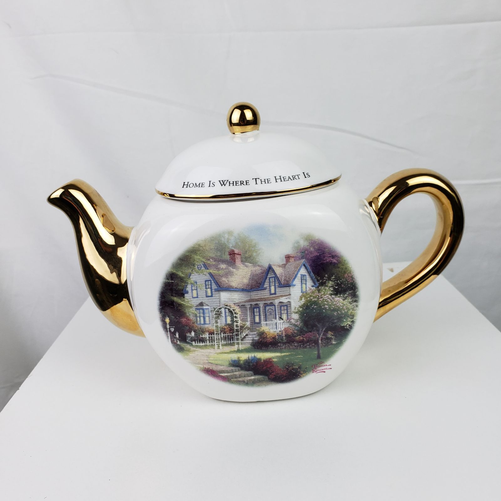 Thomas Kinkade Home Where Heart Teapot