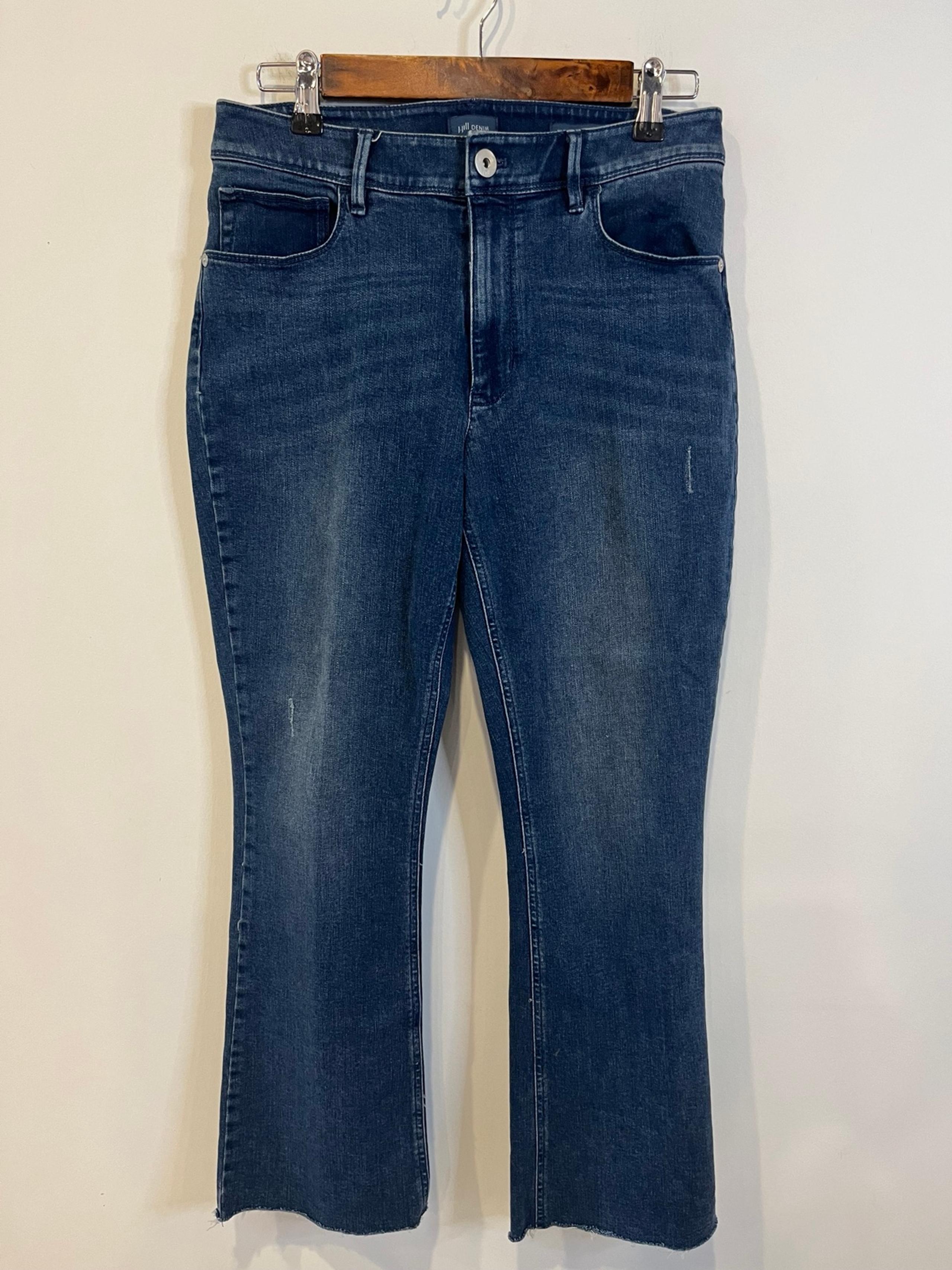 J JILL JEANS WOMENS SIZE 6 KICK FLARE ANKLE RAW HEM DENIM