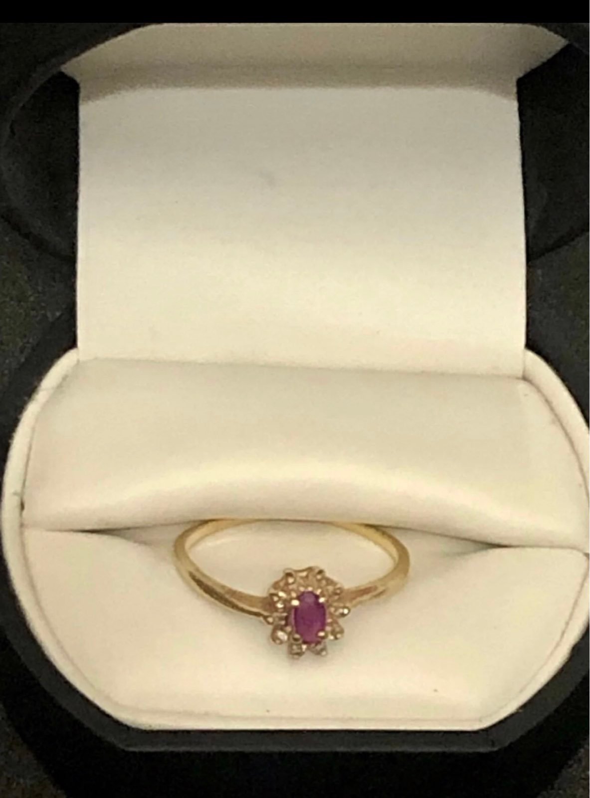 14K Solid Yellow Gold Authentic Ruby Diamonds Delicate Ring Size 9