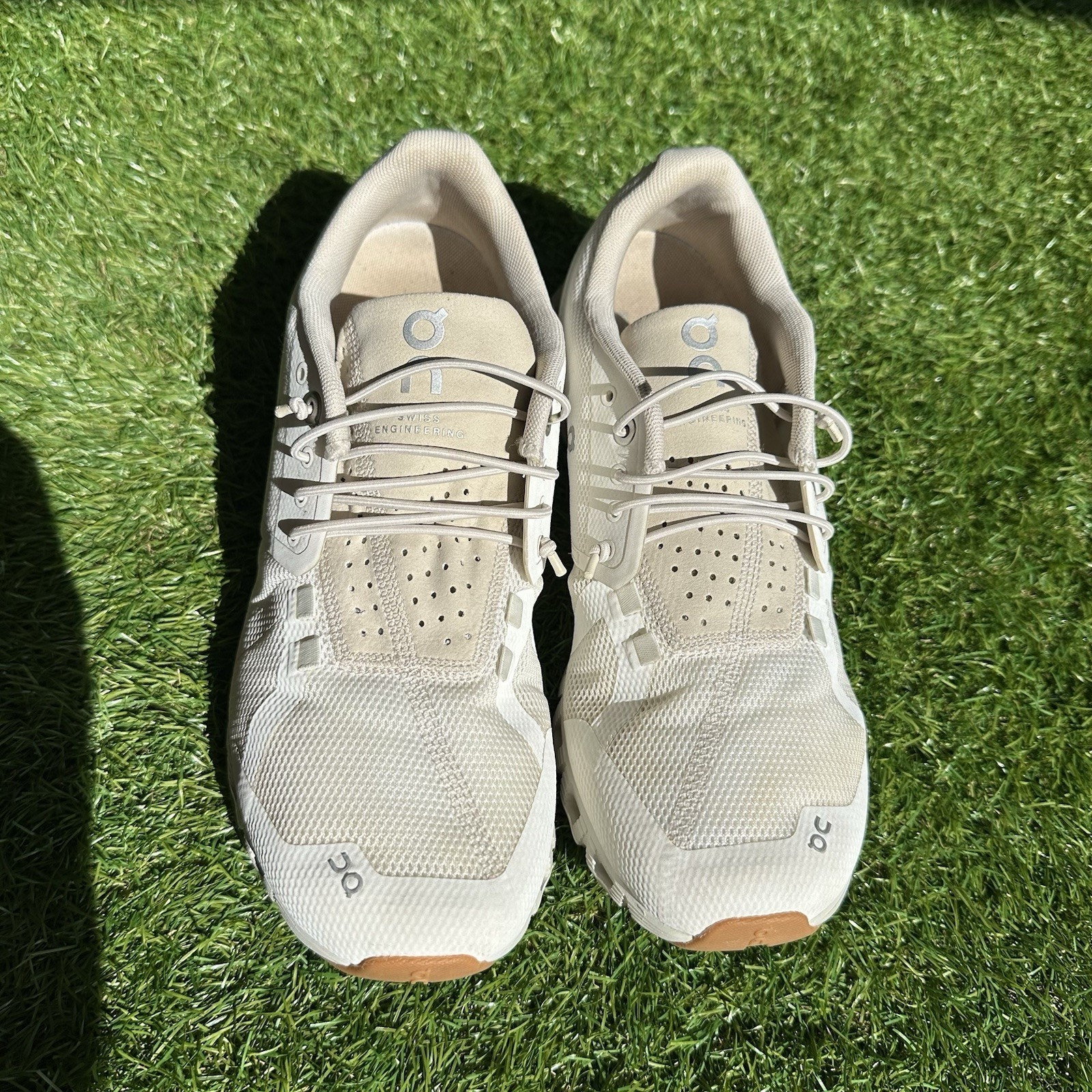 On Cloudflow Women Shoes White Size 9.5 US Pull On