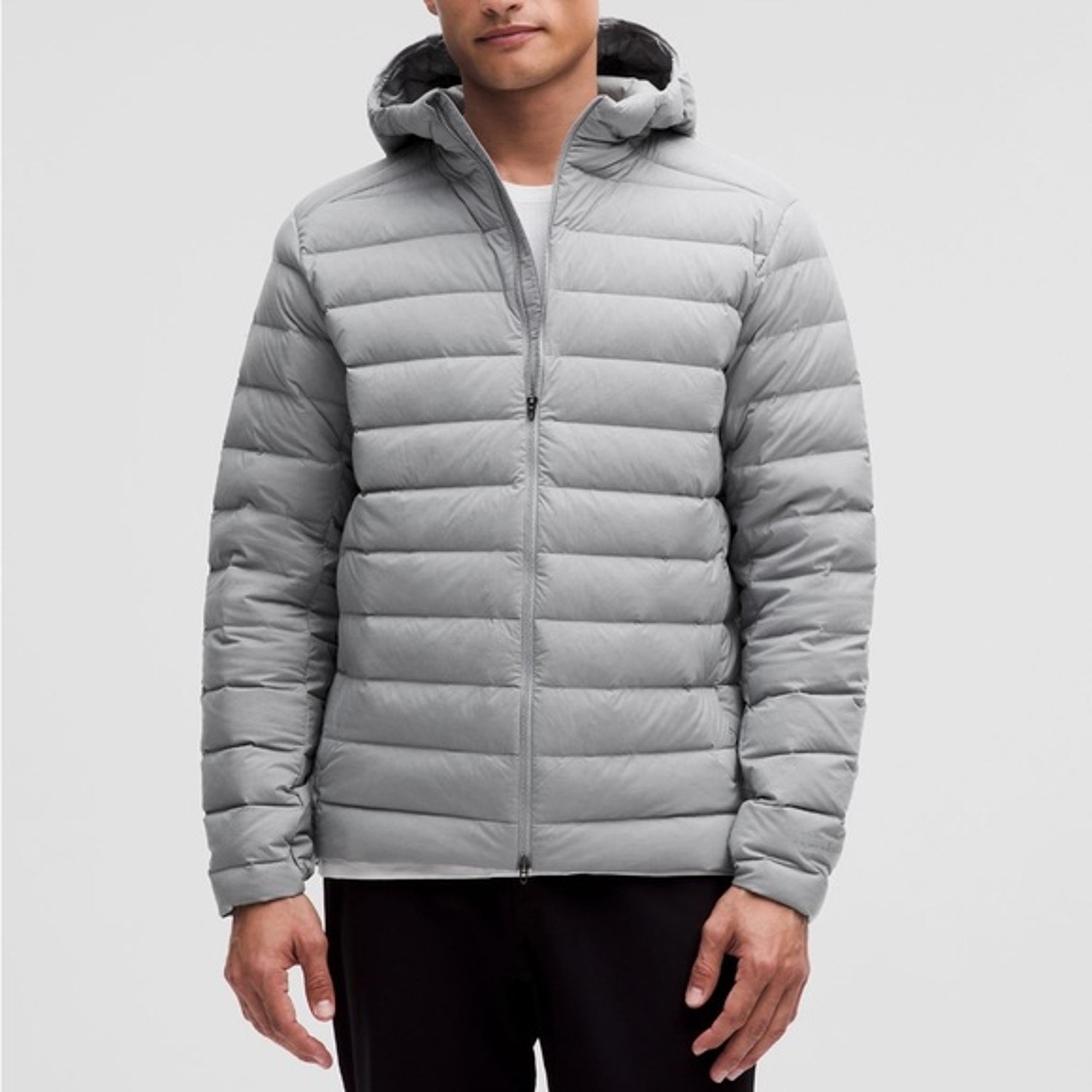 NWT Lululemon Navigation Down Fill Hoodie