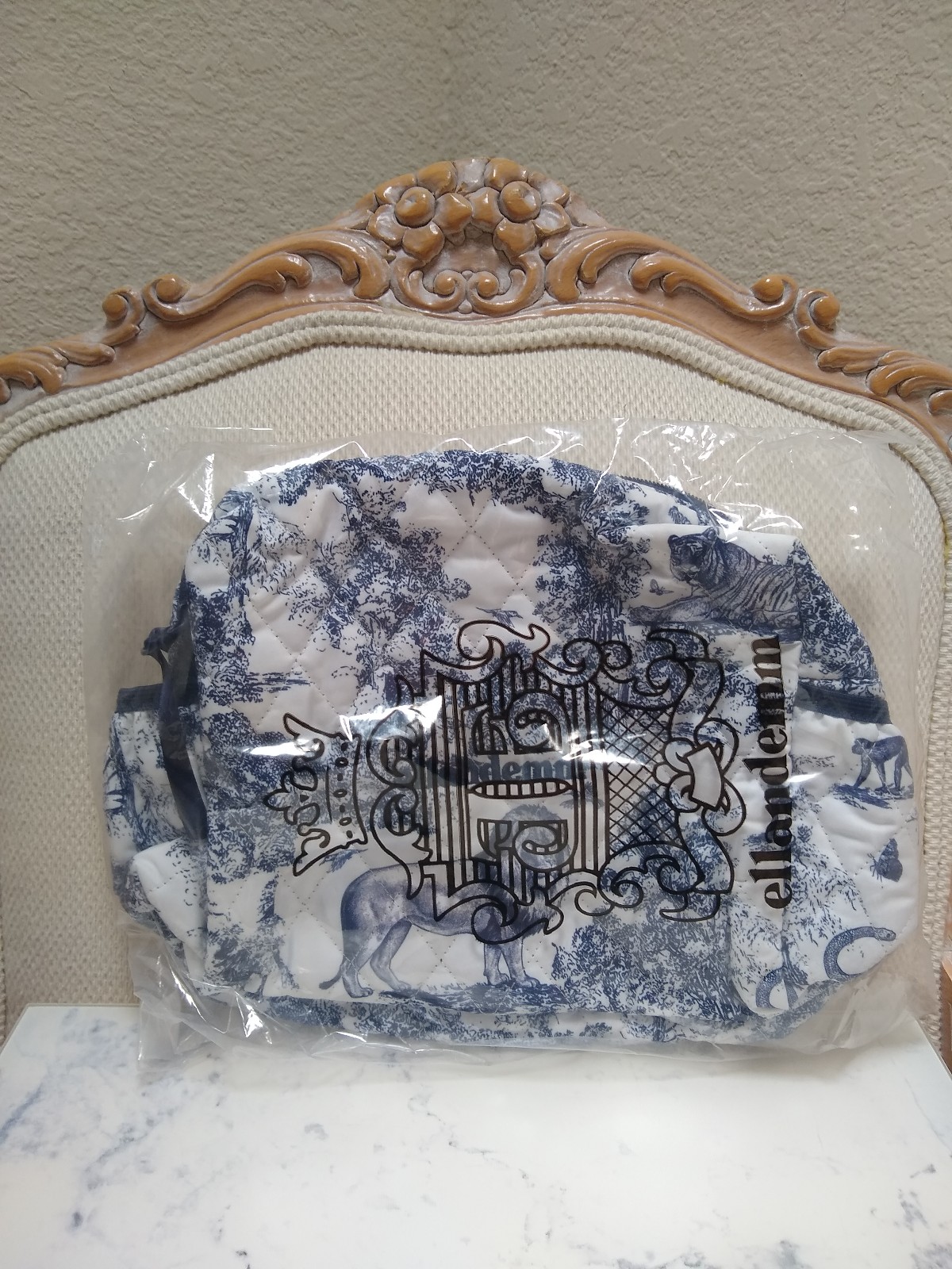 Ellandemm Toile Large Toiletry Bag