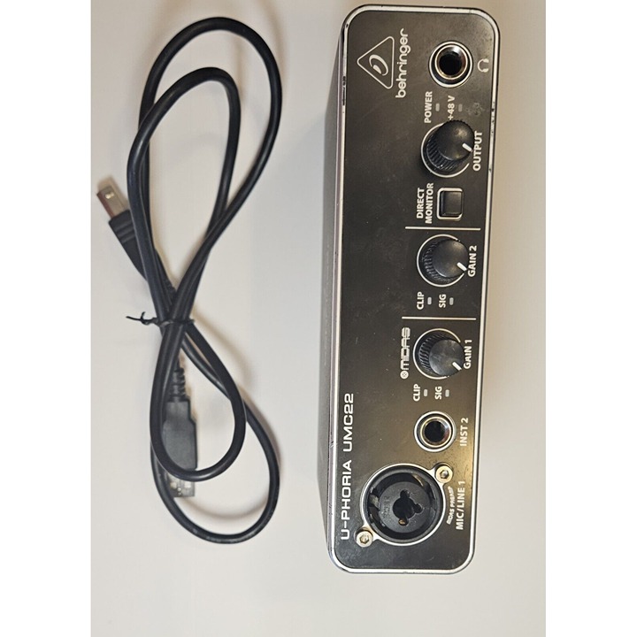 Behringer U-Phoria UMC22 USB Audio Interface