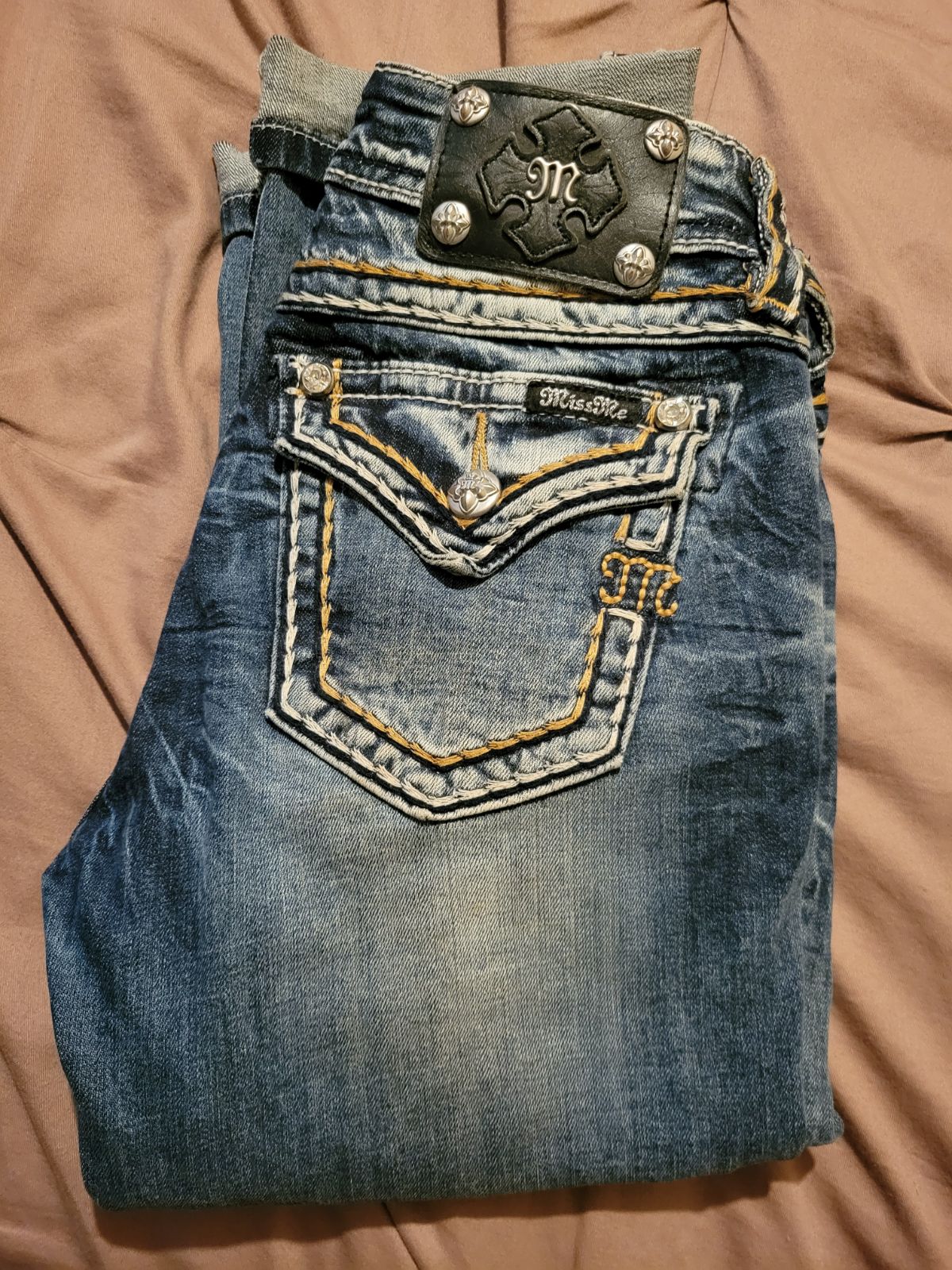 Miss Me jeans size 27 capri