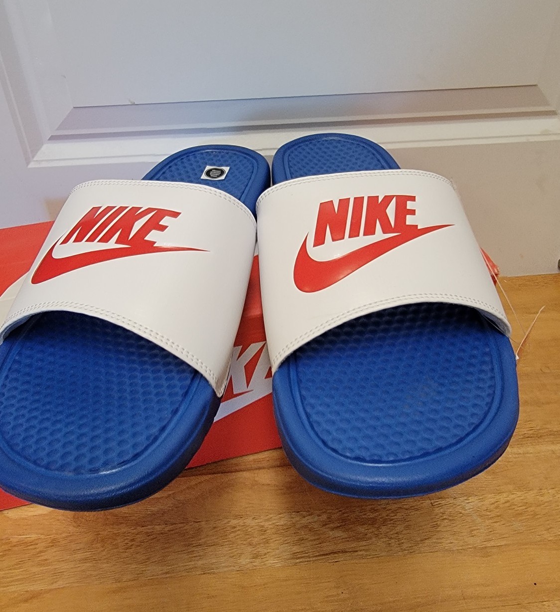 Nike Benassi Game Royal University Men's Red Royal Sz 13 US 343880-410 NEW
