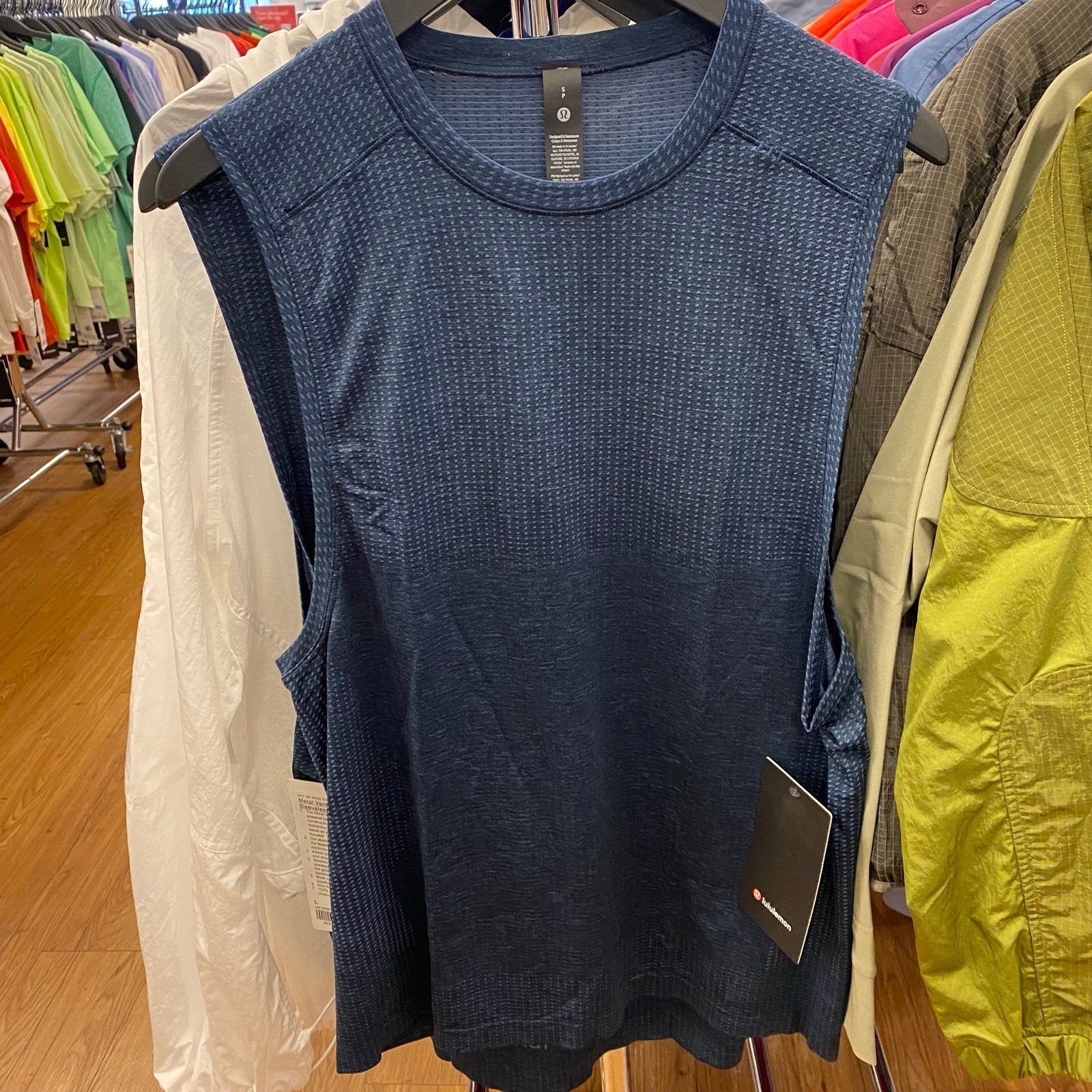 Lululemon Metal Vent Sleeveless Tank - Size S