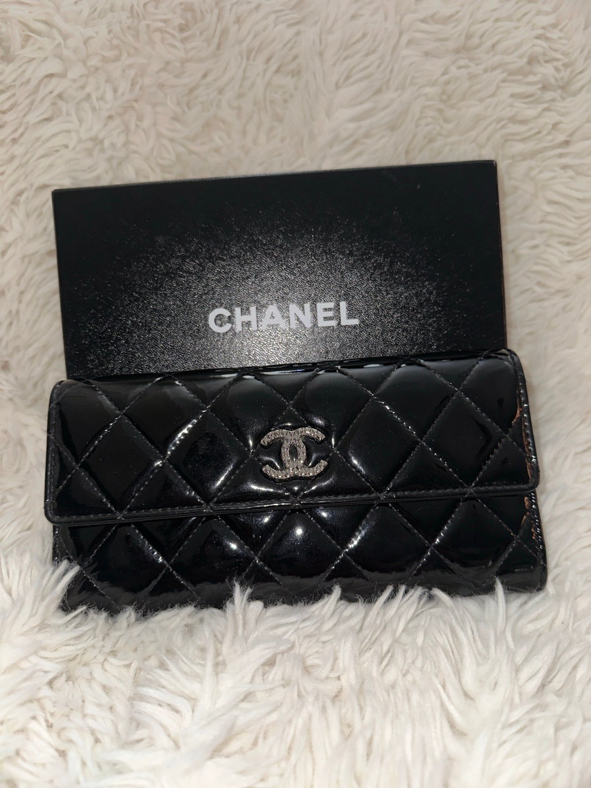 Chanel Patent leather wallet