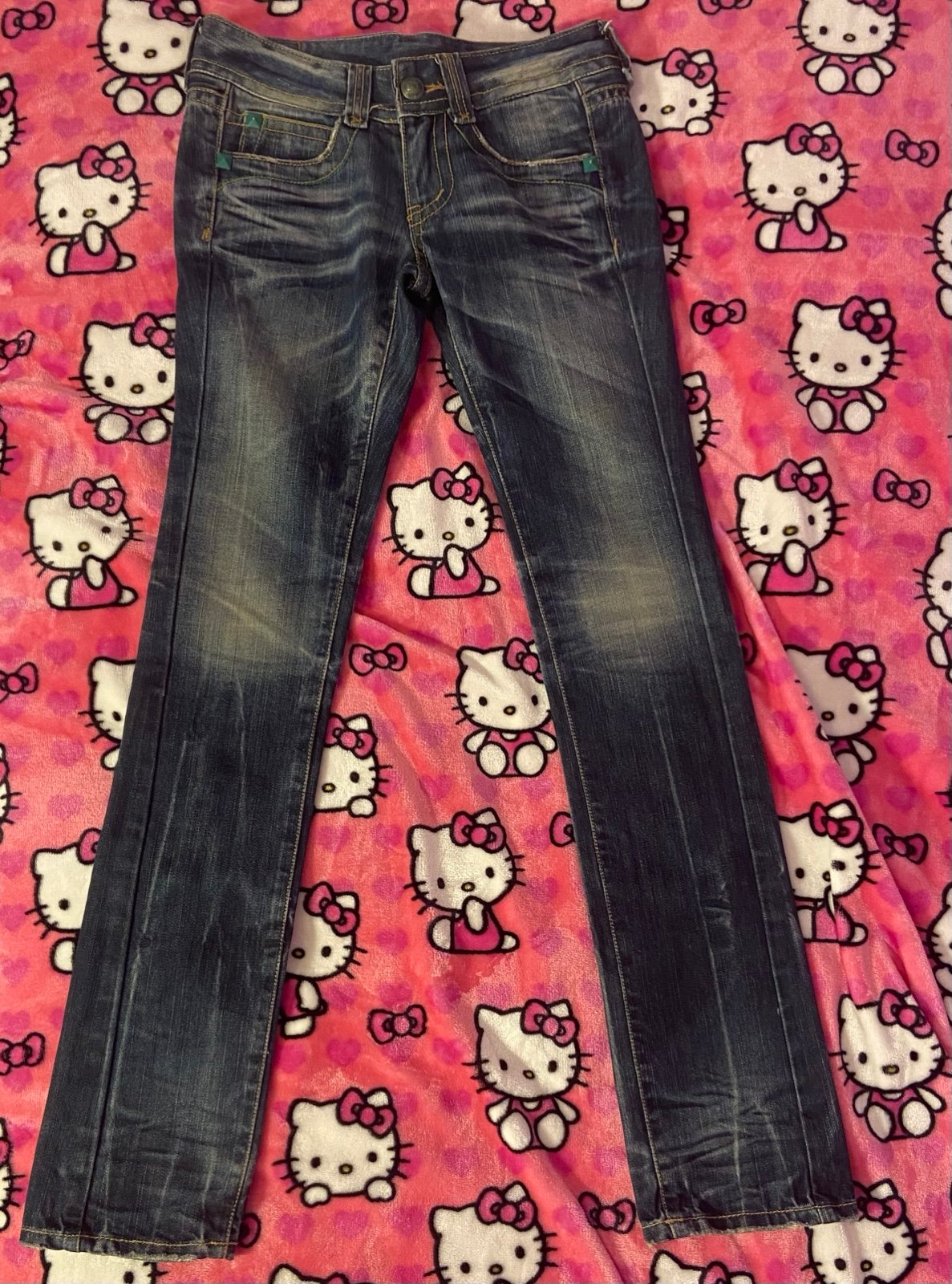 d.i.a. Jeans