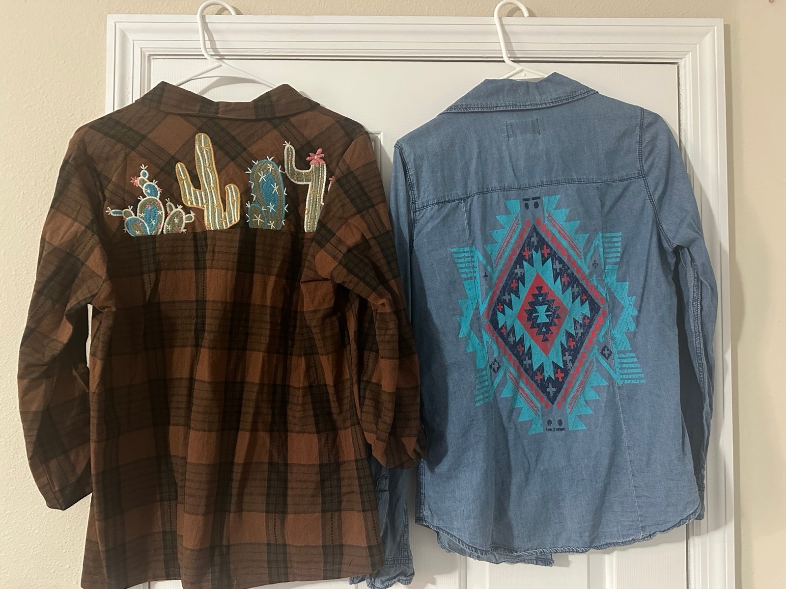 Western Tops (Set of 2) Size L