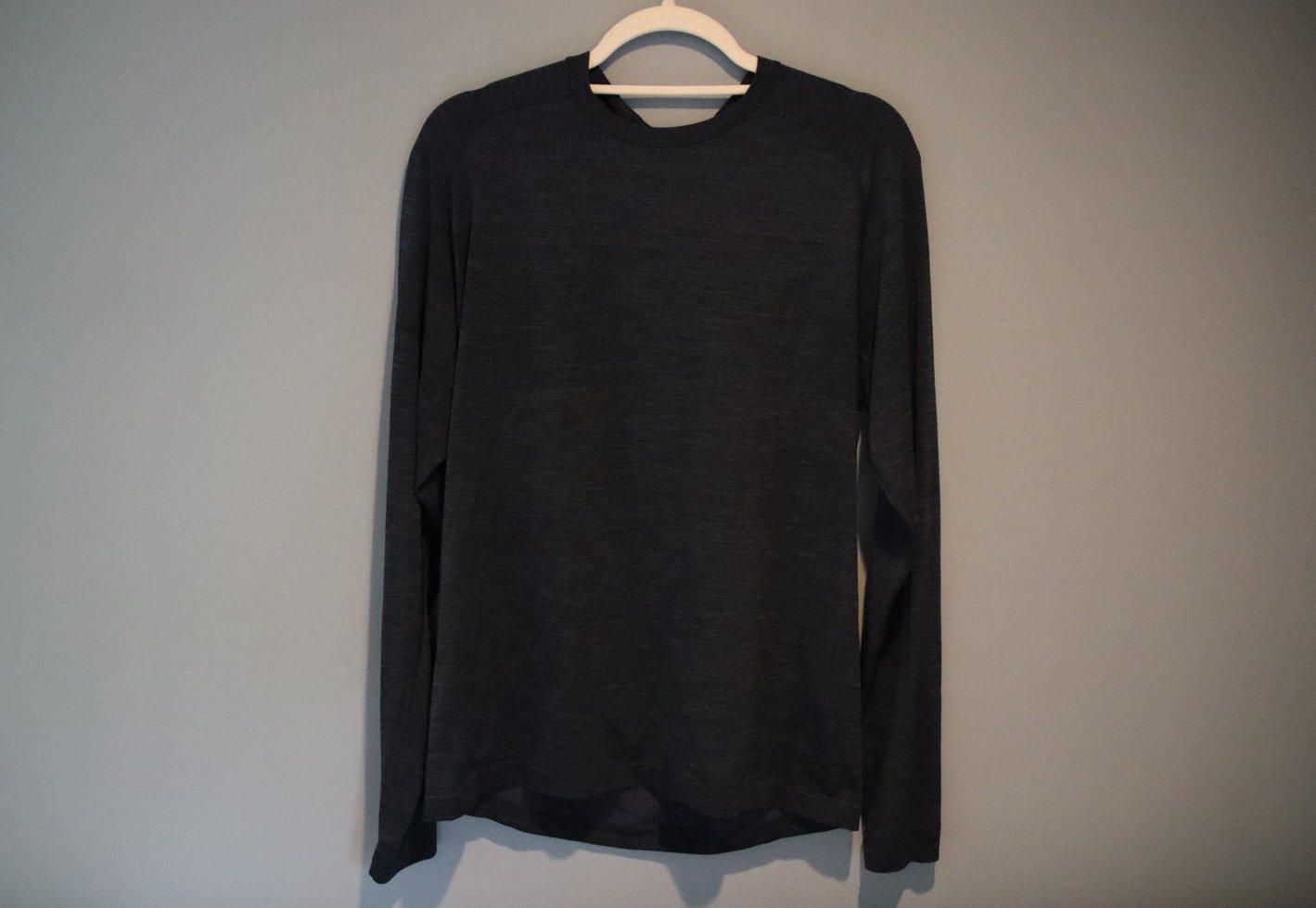 Lululemon Mens Metal Vent Long Sleeve