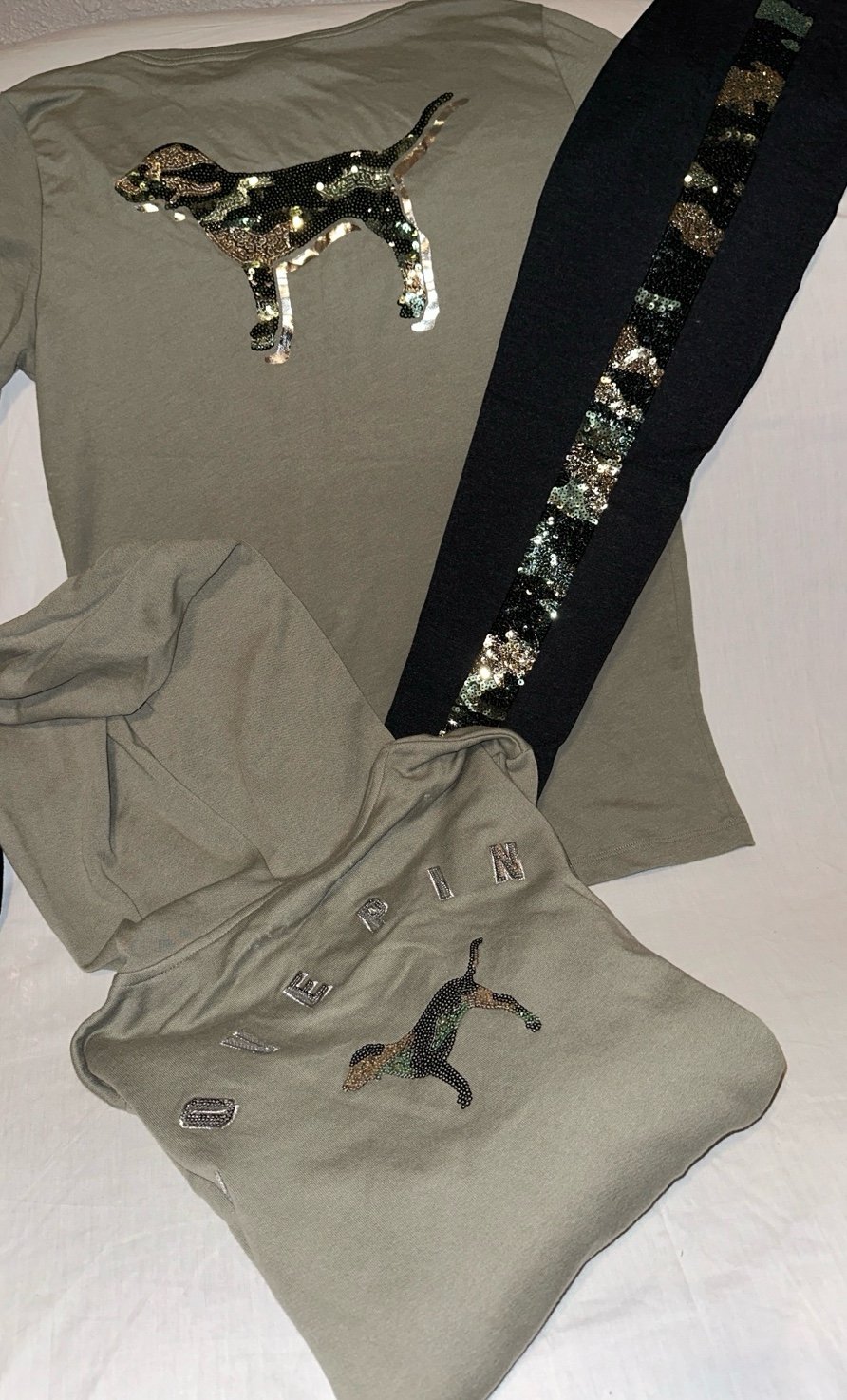 Pink XS/S camo bling listing