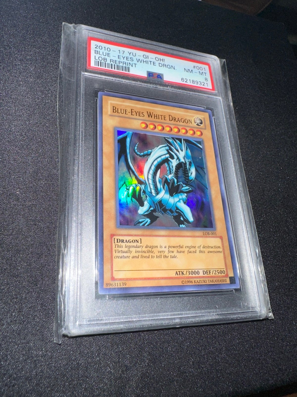 Yugioh graded 8 lob blue eyes