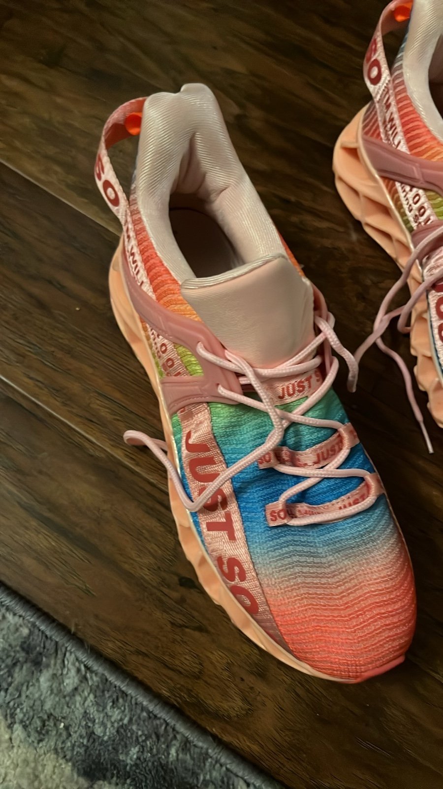 Shoes/Sneakers