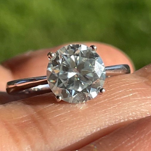 2 Carat Certified moissanite diamond ring 925 Sterling Silver Size 6