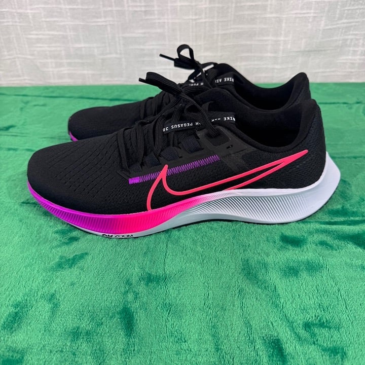 Nike Air Zoom Pegasus 38 running shoes style CW7356-011 mens sneakers size 10