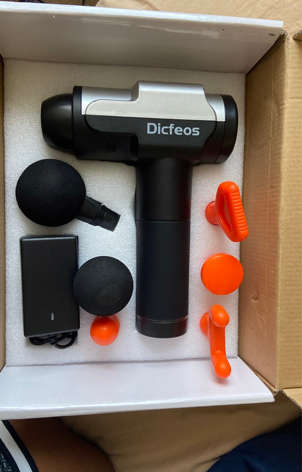 Dicfeos wireless muscle massage gun